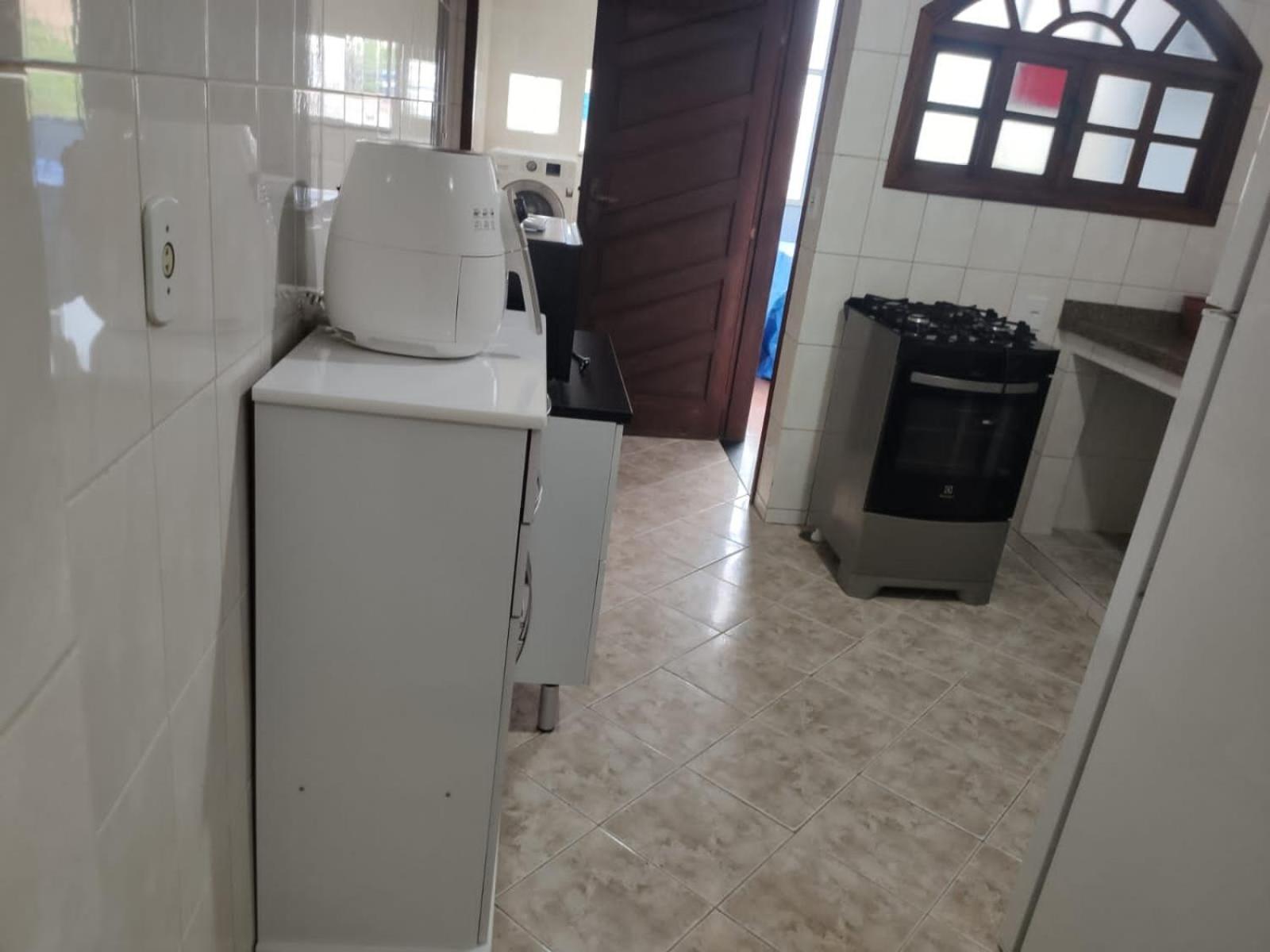 Casa De Em Ate 12
